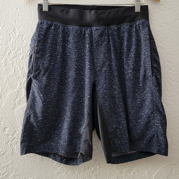Lululemon T.H.E. Short Luxtreme Liner 9" Medium - Picture 1 of 7